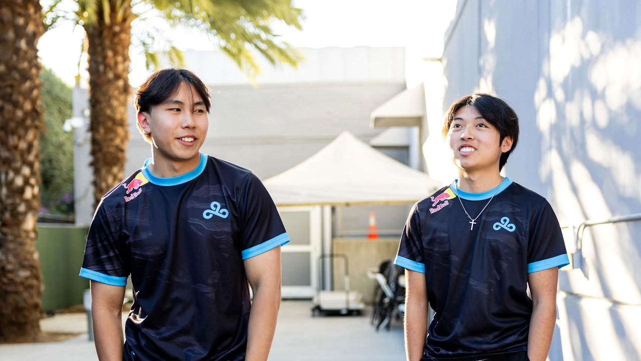 Cloud9はロスターにシンプルな答えが必要だったためv1cを復帰させる
