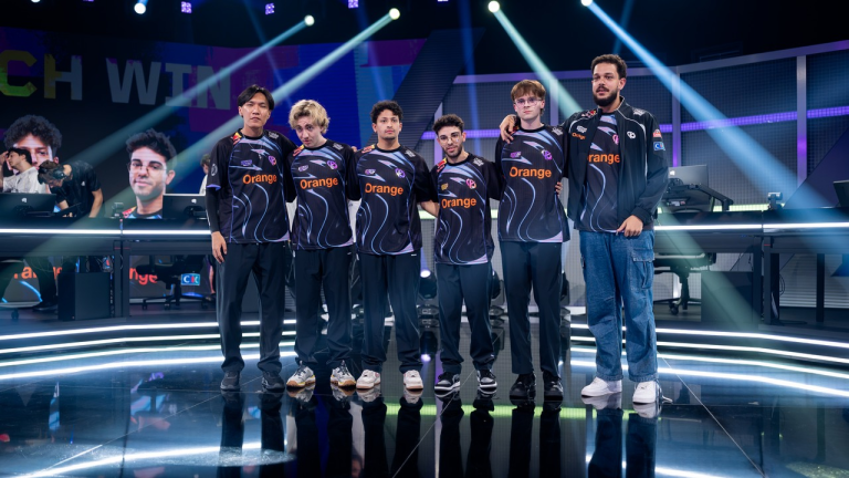 Karmine Corp, Sunset과 Lotus에서 Team Heretics 압도
