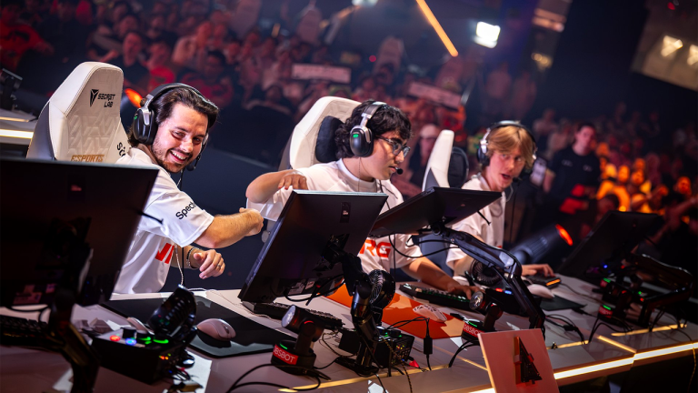 EWC-finalen ger 100 Thieves och NRG ett press-test utan möjlighet att gömma sig