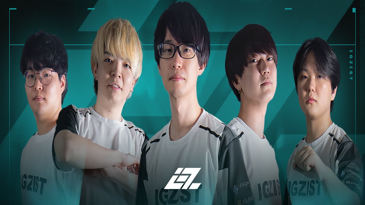 Five IGZIST Valorant players pose in white team jerseys